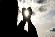 中国体育报：U22男足不断进步 两战强敌所展现出的变化相当可喜.